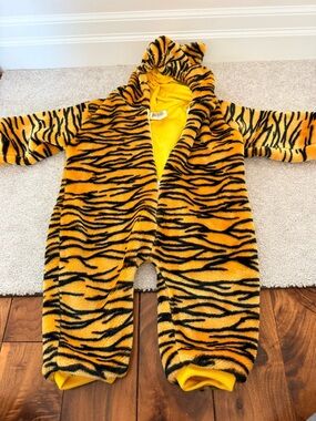 Unbranded Kids Tiger-Stripe Fleece One-Piece Romper - Yellow & Black